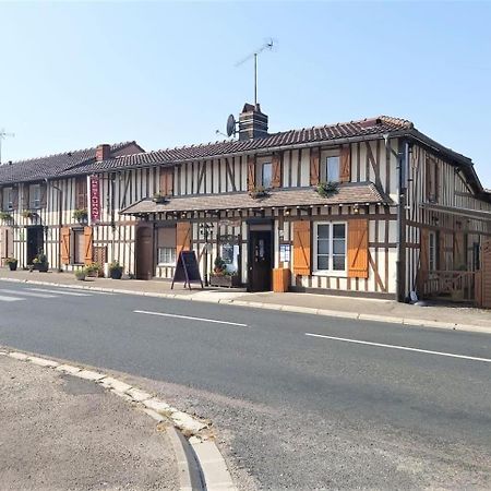La Petite Auberge Chatelraould-Saint-Louvent Zewnętrze zdjęcie